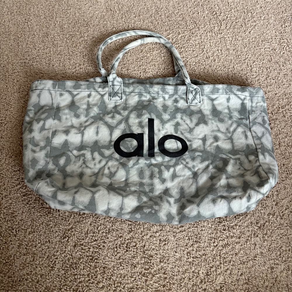 Alo Yoga Tie Dye Canvas Tote Bag Grey White Logo Gym Shopper Bag - Picture 2 of 5